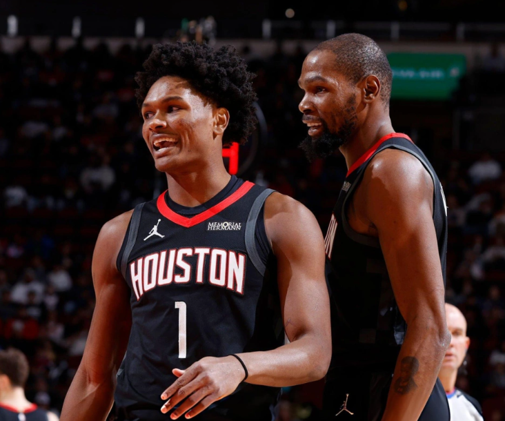 杜兰特申京合砍66分，火箭守住西部第四！但一战也出现两个隐患