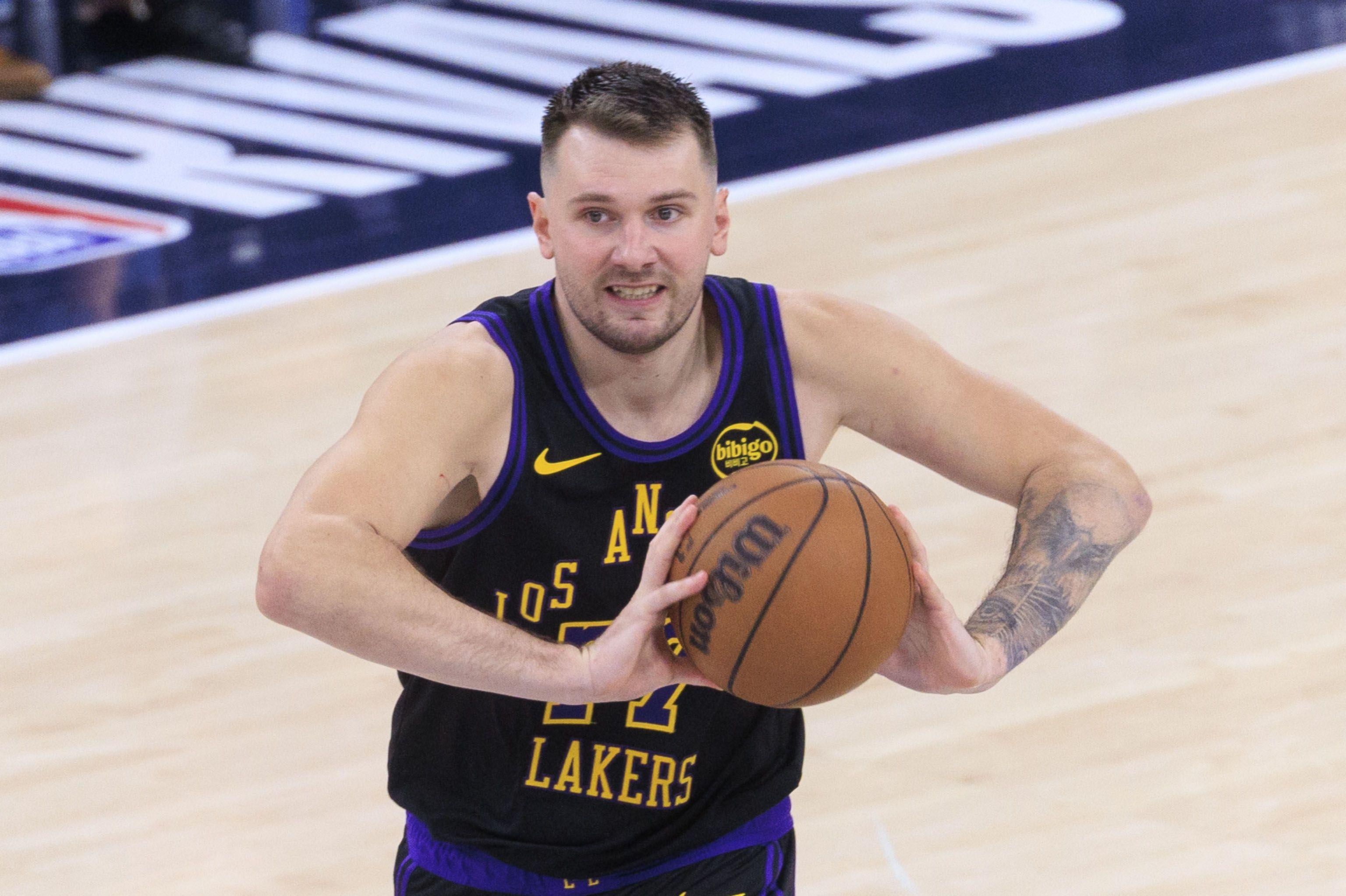 乐鱼官网-雷迪克点名批评激活最强东契奇 湖人若想助其当选MVP需补强防守