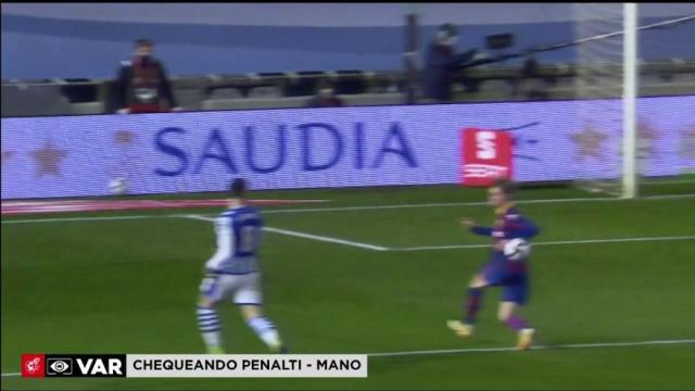 乐鱼下载安装-西媒：德容手球判罚有争议 同一裁判执法双标