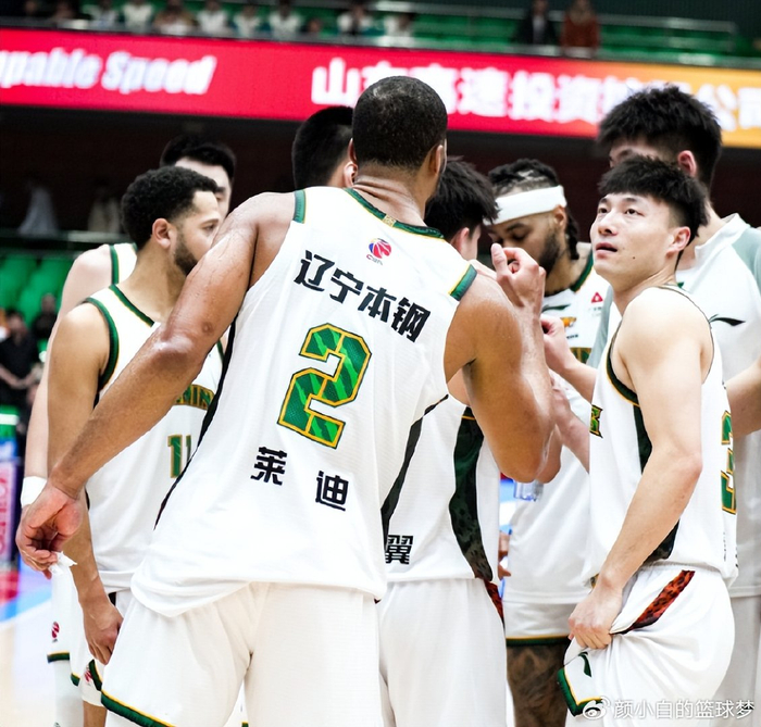 乐鱼下载安装-上海联盟第一创24年纪录：23连胜平队史最长！首轮对阵出炉4对轮空|上海男篮|山西|哈桑-怀特塞德|山东男篮|四川男篮_新浪体育_新浪新闻