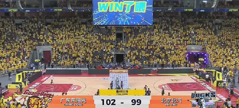 乐鱼平台-0秒绝杀!再见了,崔永熙!这才是广东队第一侧翼